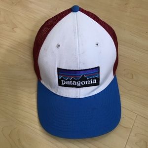 Patagonia P6 Logo Trucker Hat